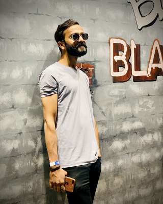 Rajesh12684-6781660
