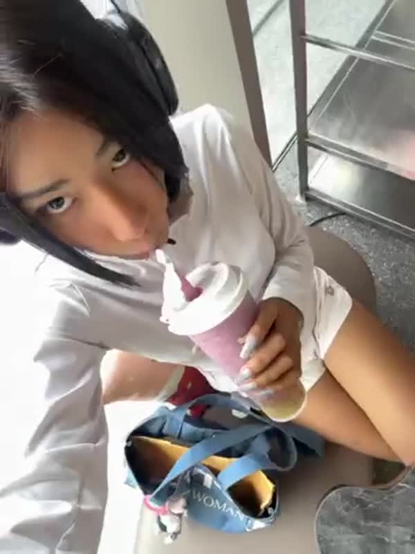 feedvid-AngelLing423-2861083  AngelLing423 feed video