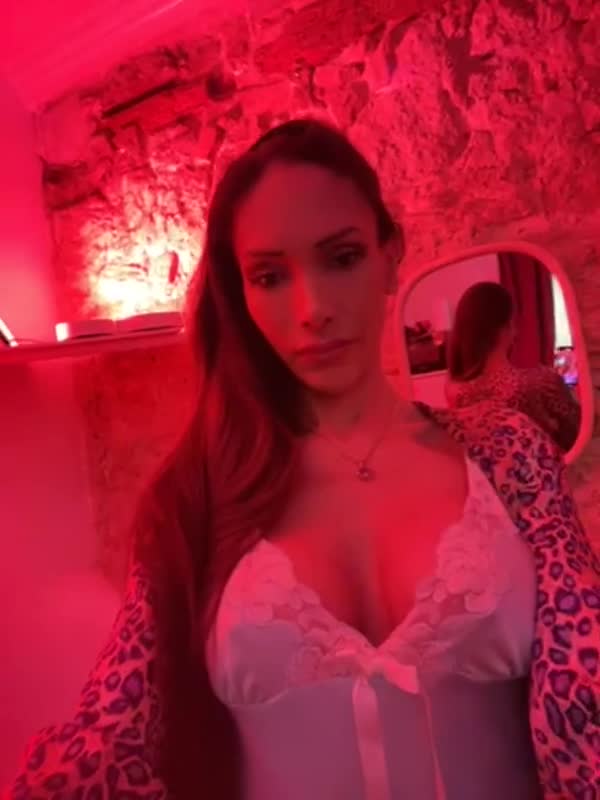 feedvid-Camila75-0043077  Camila75 feed video
