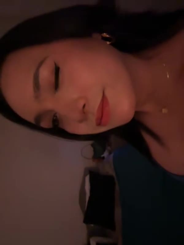 feedvid-Kristinegra-7852280  Kristine gra feed video
