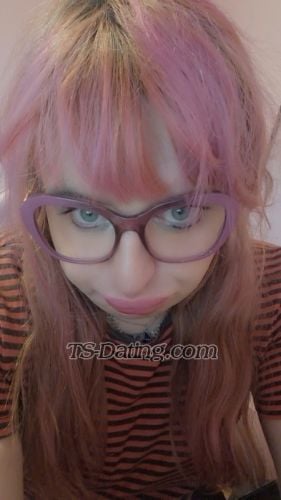 trans girl ALEXIAAVARA 3048851 trans girl ALEXIAAVARA 3048851