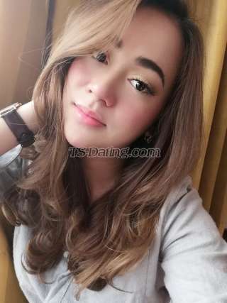 trans girl APPLE 6652261 trans girl APPLE 6652261