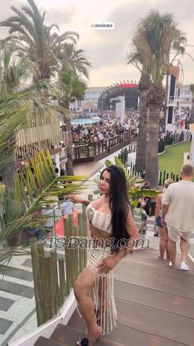 trans girl ARIANAXXL 0689176 trans girl ARIANAXXL 0689176