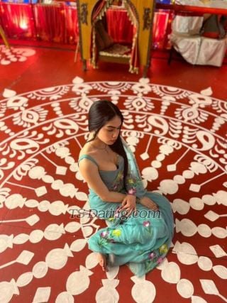 trans girl Aafree 1213597 trans girl Aafree 1213597