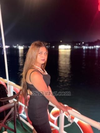 trans girl Aaliyakhan07 9284263