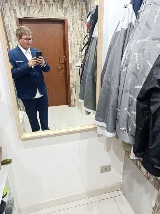 Male / Alex1807 / Italy