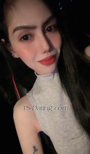 trans girl AliceMadison 7725098