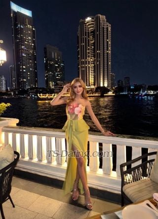 trans girl Alicearaya 9007145 trans girl Alicearaya 9007145