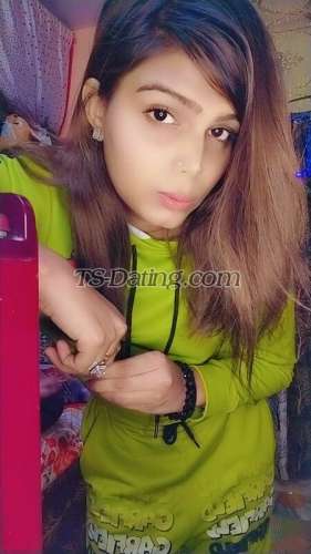 trans girl AlinaId 4266495 trans girl AlinaId 4266495