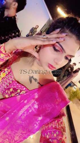 trans girl AlinaId 8675616 trans girl AlinaId 8675616