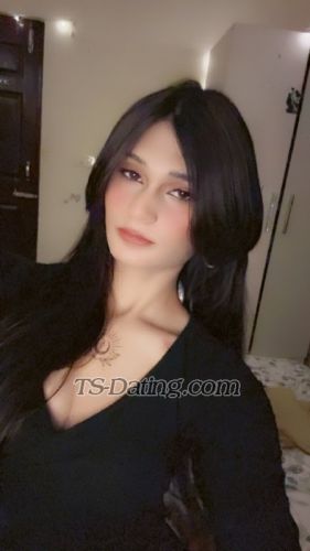 trans girl Alinasharma 7120717