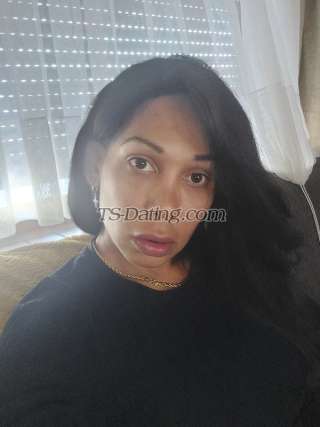 trans girl AlineBlinelo 8167505 trans girl AlineBlinelo 8167505