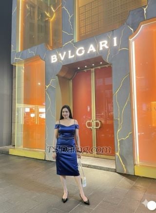 trans girl Alunaluna 1648339 trans girl Alunaluna 1648339