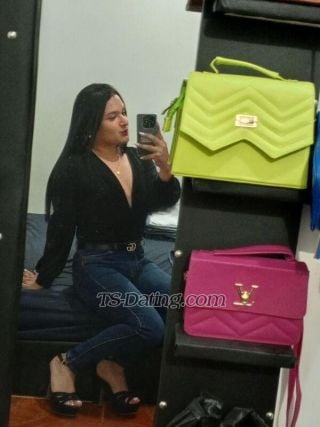 trans girl AmaranthaMo 3690770