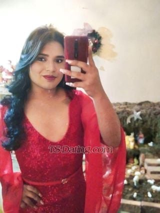 trans girl AmaranthaMo 3690816
