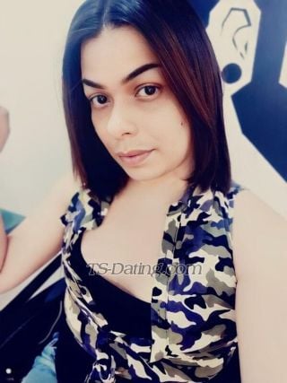 trans girl Amaranz 8141433 trans girl Amaranz 8141433