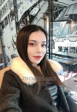 trans girl Amilahkoko 4492945