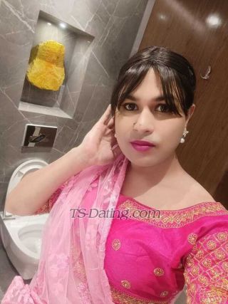 trans girl AmyLove 1873784 trans girl AmyLove 1873784