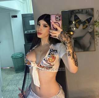 trans girl AnaisTScolomb 9080211 trans girl AnaisTScolomb 9080211