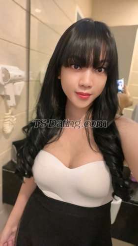 trans girl Anantacitra 2528516 trans girl Anantacitra 2528516