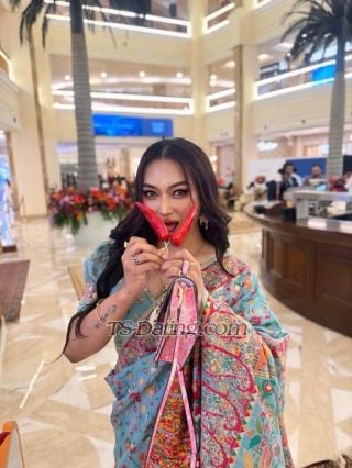 trans girl Andiwang 2899667