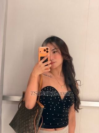 trans girl Andiwang 3106923