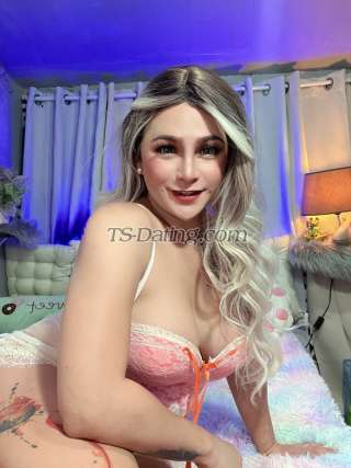 trans girl AngelicEYE 0496683 trans girl AngelicEYE 0496683