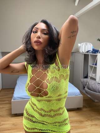 trans girl Angelina23cm 0457690 trans girl Angelina23cm 0457690