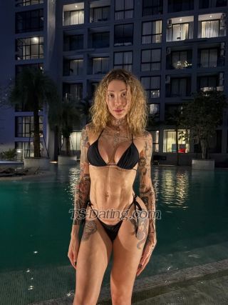 trans girl Annehunt 5852670