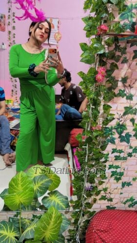 trans girl Anshikaa 1143747