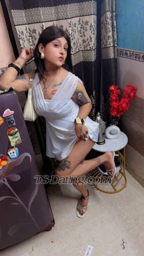 Shemale-Anshikaa-7366655