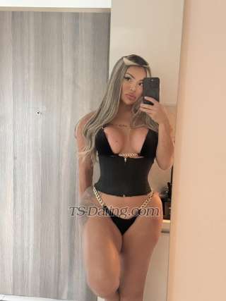 trans girl AntonellaBia 2886116