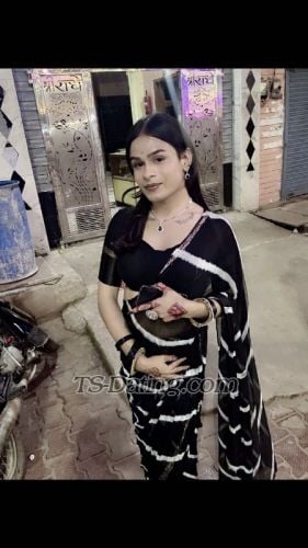 trans girl AnushkaSS 0556384
