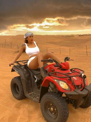 ArraQueen 1261064 ArraQueen 1261064
