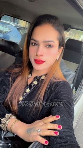 acompanhante travesti / Ashley Kour / India