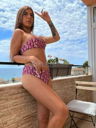 trans girl Ashlyreik 9080939