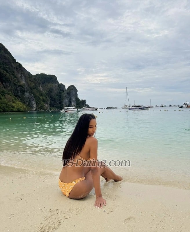 AsiaAngel Shemale Escort - Barcelona Spain - TS-DATING.COM @ ts-dating.com