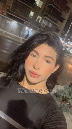 trans girl AstridAlvare 1847655