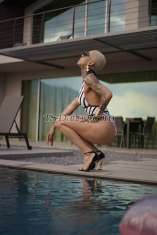 ATHENA AthenaTS AthenaTS Paris Transex Uma verdadeira deusa do prazer, uma ninfa da transgressão, uma venus da paixão. ATIVO E PASSIVO muito completo e verdadeiramente fabuloso na arte do bem-estar e relaxamento que vou deixar você experimentar com minhas mãos. Adoro fazer tudo certo, desde o início você será minha prioridade, e lhe darei muitos mimos que sempre farão você pensar em mim e sempre esperarei por você… ESTOU EXATAMENTE COMO VOCÊ VÊ NAS FOTOS E MAIS LINDA NA LIVE!