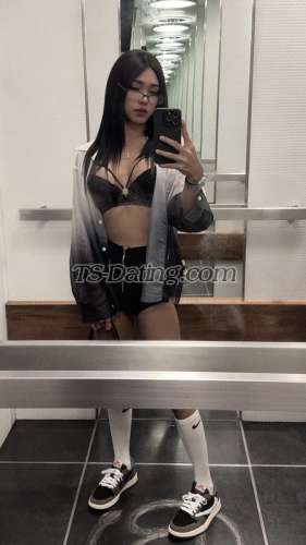 trans girl Atomza291236 3870039 trans girl Atomza291236 3870039