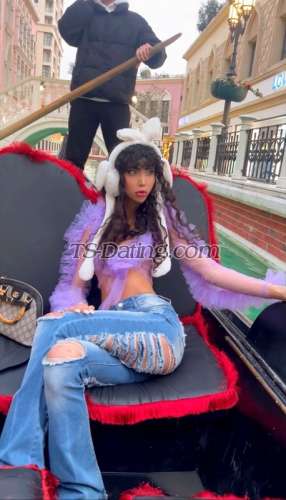 trans girl Atrina 0243272 trans girl Atrina 0243272