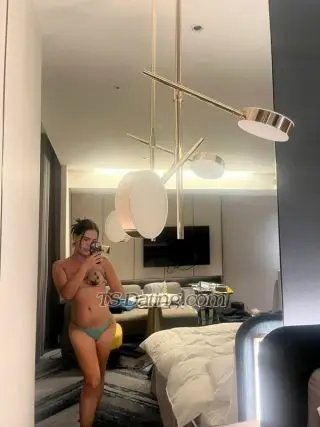 Shemale Aubry 8648564 Shemale Aubry 8648564