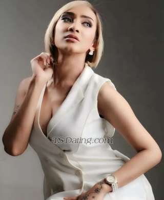 trans girl Aurel25 2198471 trans girl Aurel25 2198471