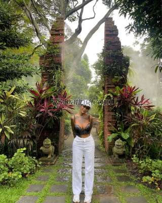 trans girl AmadoraFoxx 4740799