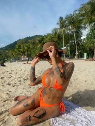 trans girl AmadoraFoxx 7942507