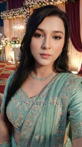 trans girl AyraKhan 0884018 trans girl AyraKhan 0884018