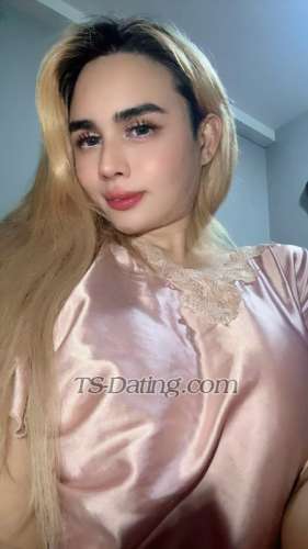 trans girl AyuRaudah 1620775 trans girl AyuRaudah 1620775