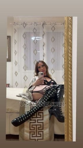 trans girl amandadeluxe 7030375