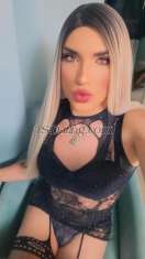 Antonella Plata antonellaplat antonellaplat Benidorm Transex Olá pessoal! Meu nome é Antonella, a loira dos seus sonhos, que veio até sua cidade para realizar seus sonhos, sou uma loira de olhos verdes, alta, charmosa, carinhosa, gentil e acima de tudo educada, muito feminina e carismática que seria para mim um prazer compartilhar com vocês momentos de qualidade, amor e. Tenho um lugar totalmente limpo e confortável para que possamos passar uma noite de sonho.