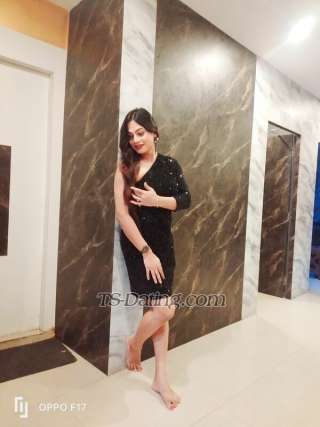 trans girl arohi92 0498165